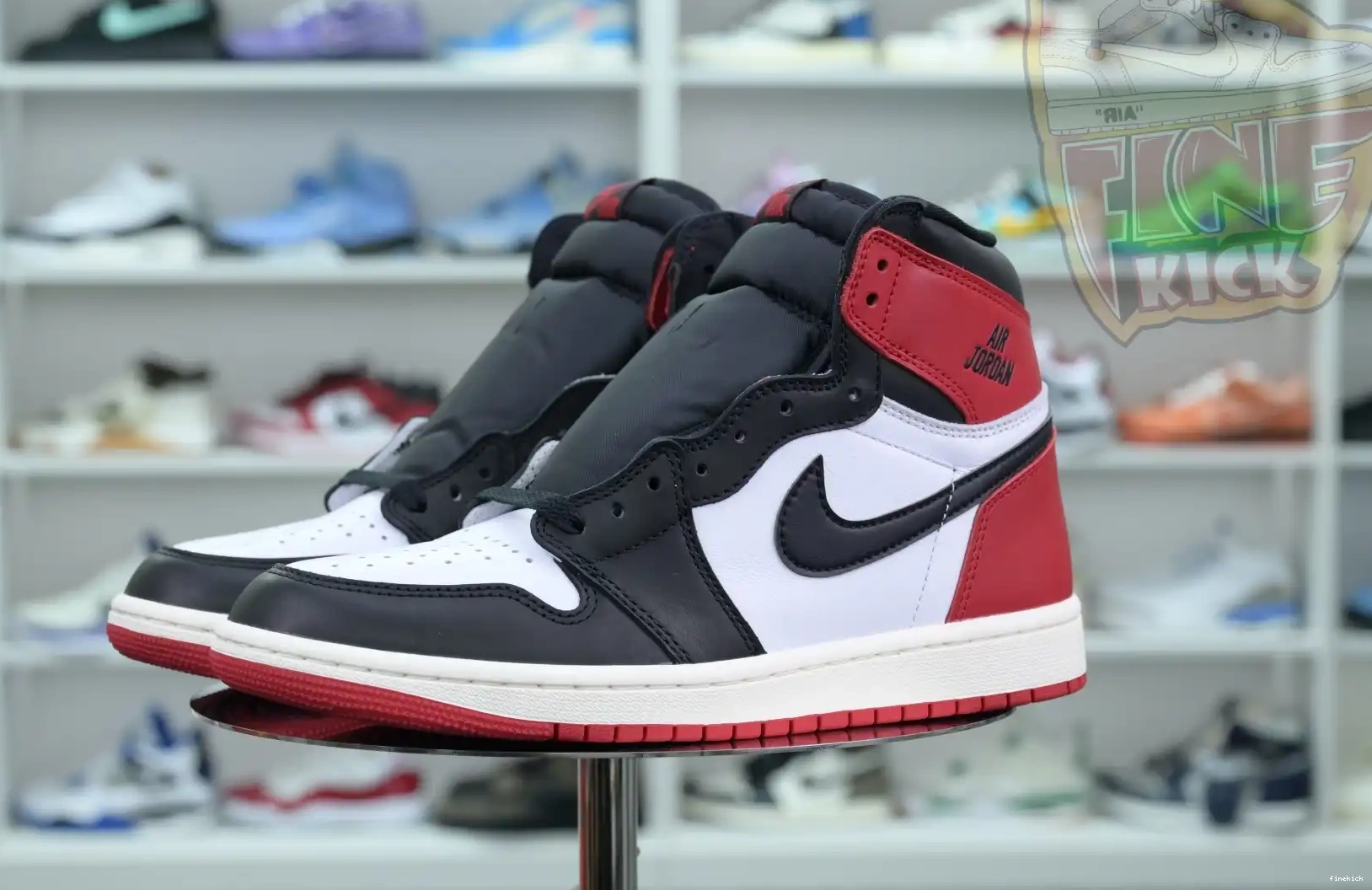 Reimagined” Jordan OG“Black Toe Jordan 1High Air 0521